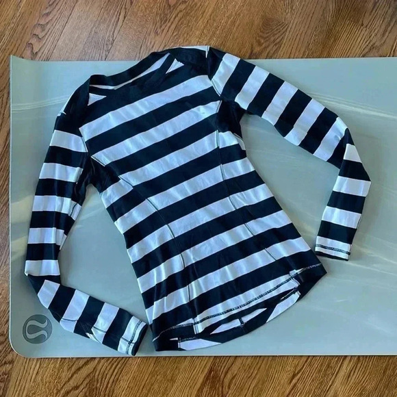 lululemon athletica Tops - Lululemon I 2